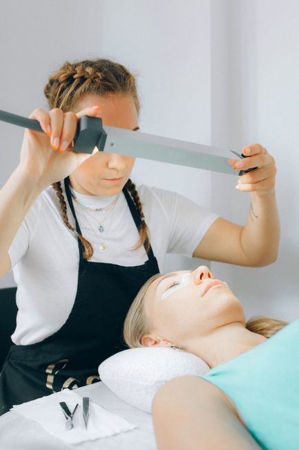 Dermaplaning Express Facial