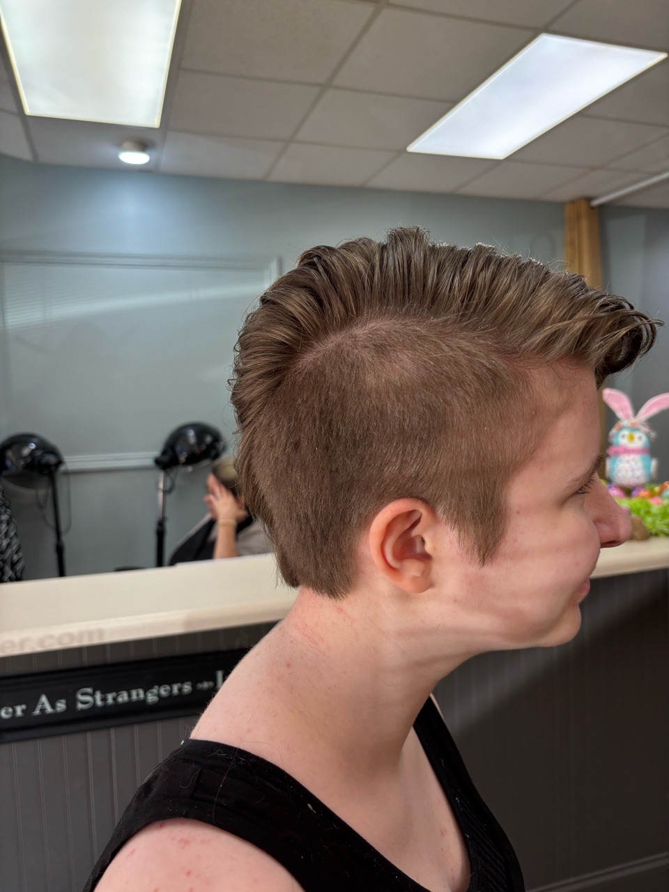 Brazillian Blowout w/ Gift