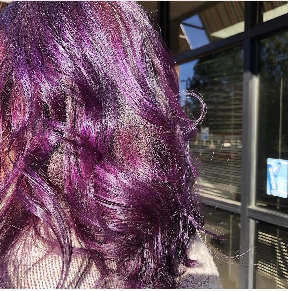 Brazillian Blowout w/ Gift
