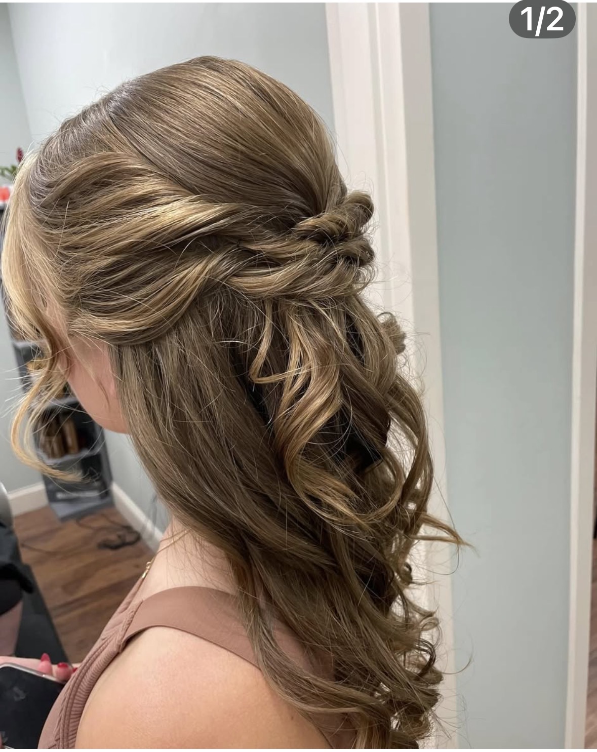 Brazillian Blowout w/ Gift